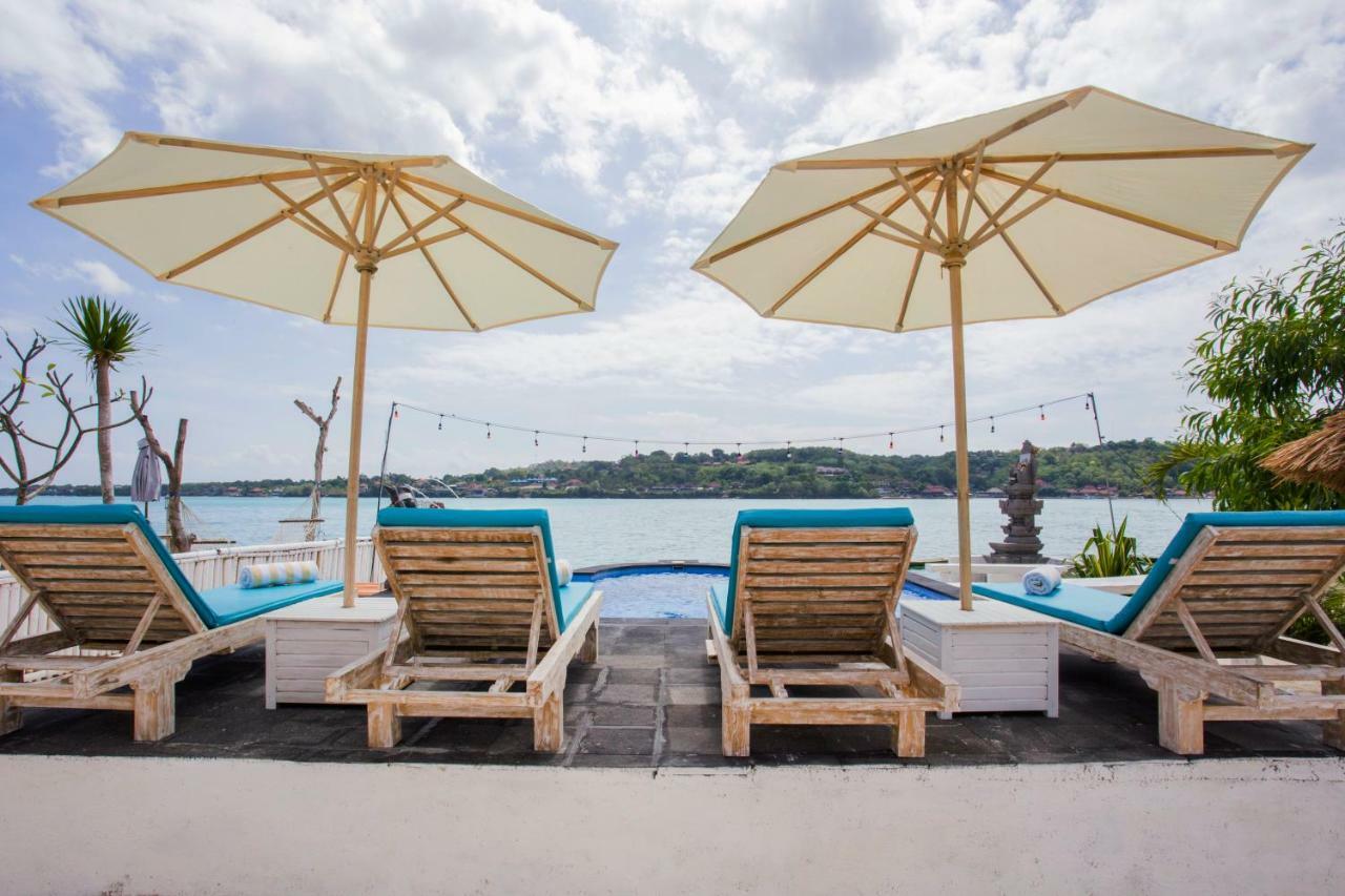 The Waterfront Beach House Lembongan Kültér fotó